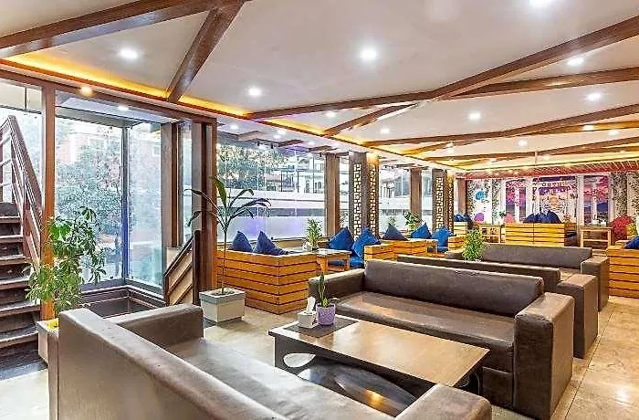Airport Deepshree Hotel